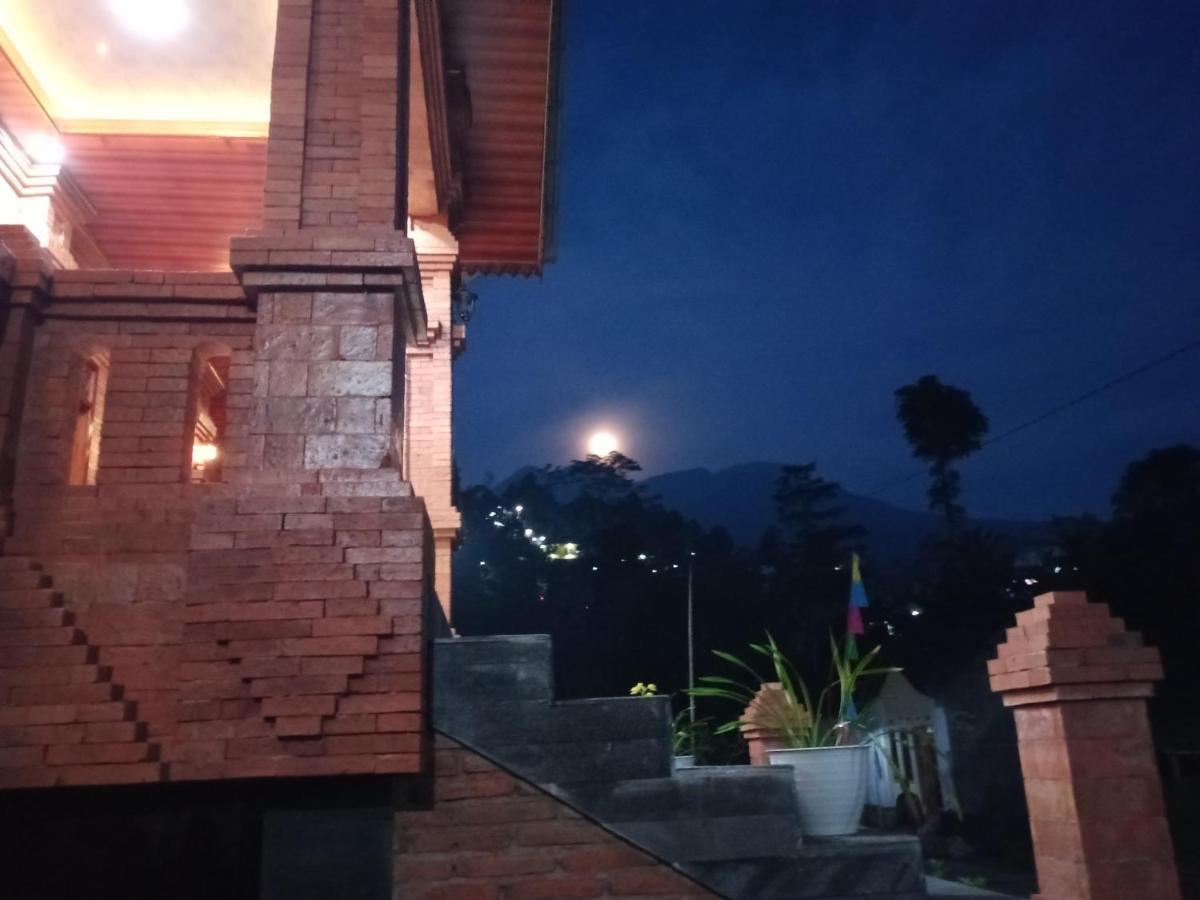 Villa Pringgitan Tawangmangu Zewnętrze zdjęcie